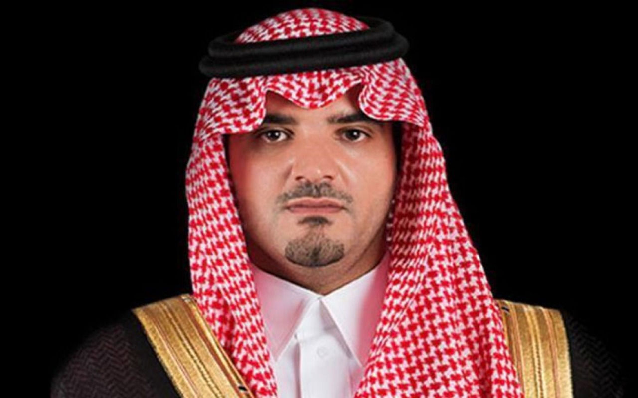 وزير الداخلية يهنئ القيادة بمناسبة حلول شهر رمضان