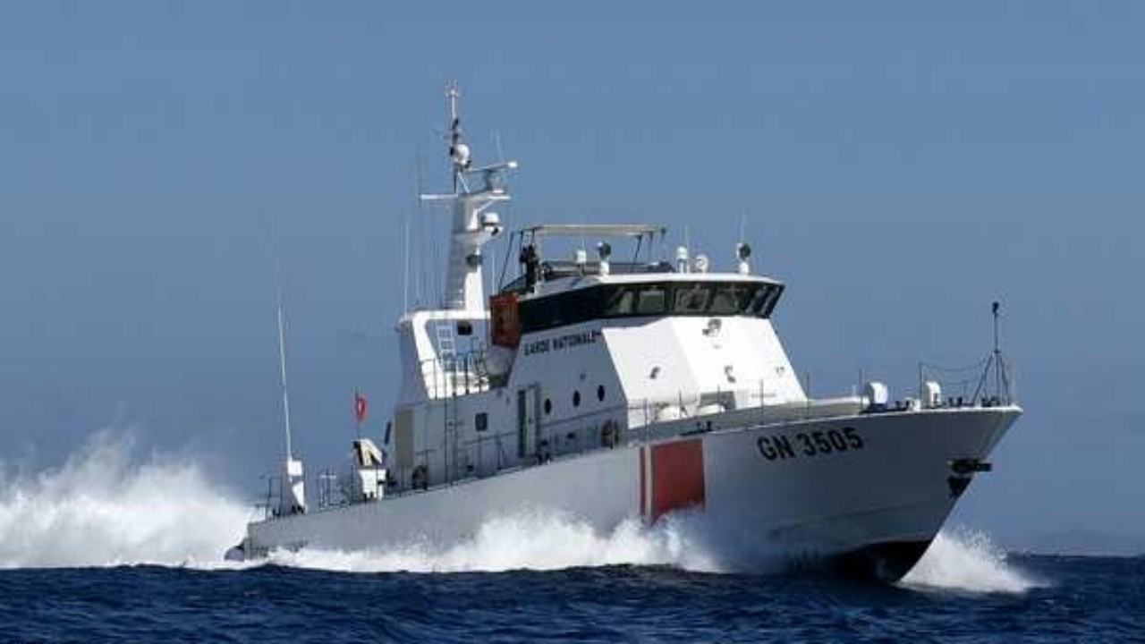 غرق سفينة تحمل 750 طنا من الوقود قبالة تونس