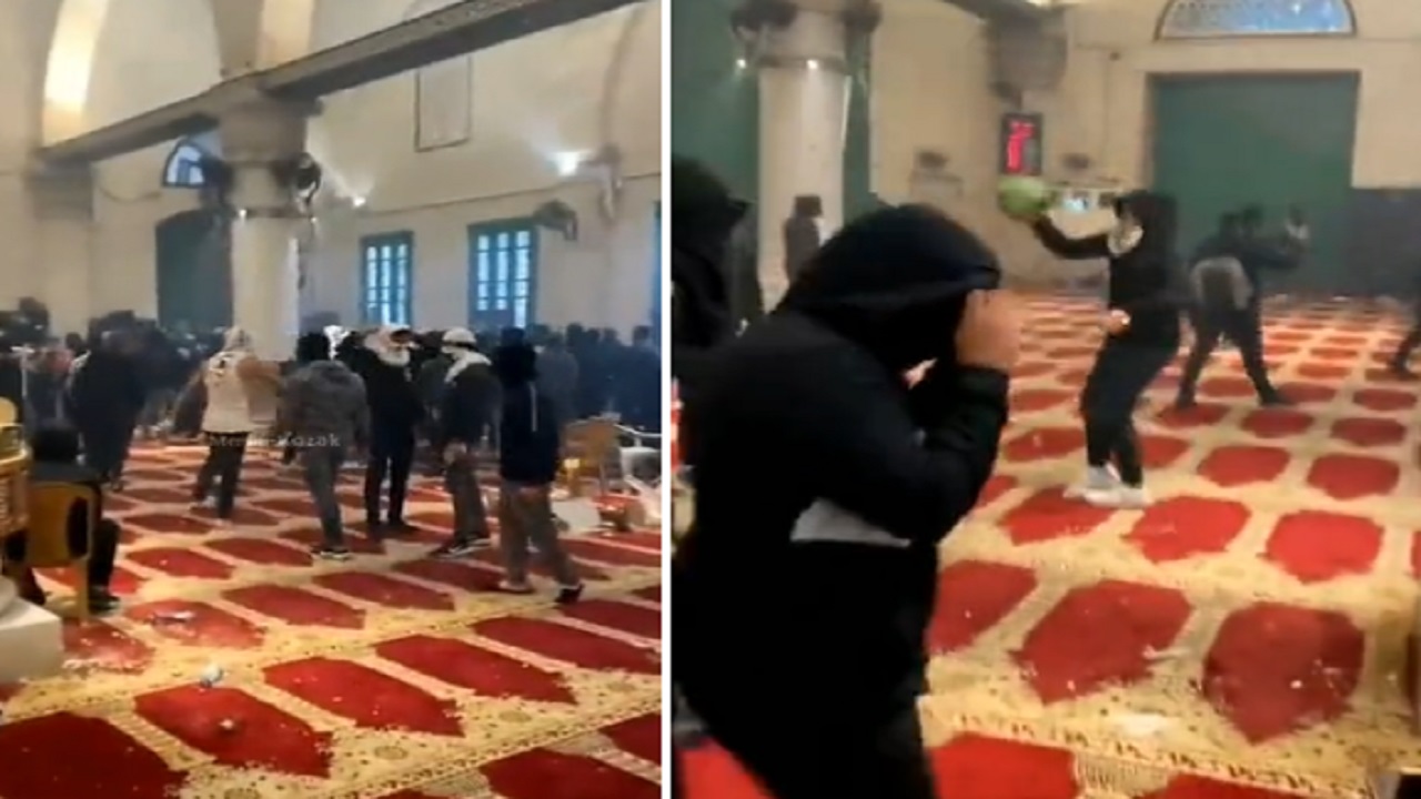 بالفيديو .. أشخاص يرقصون ويلعبون الكرة داخل المسجد الأقصى