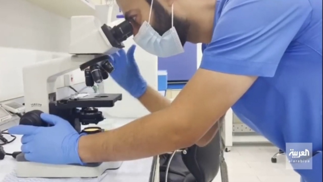 بالفيديو.. فحص 100 عينة عشوائية يوميًا بمختبر زمزم خلال رمضان