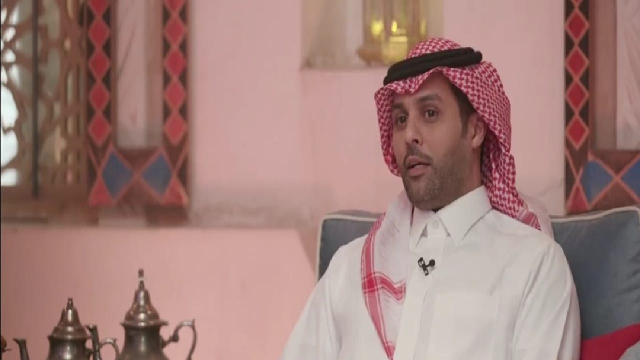 ياسر القحطاني : انحرمت من أجواء رمضان كثيراً بسبب احترافي لكرة القدم ( فيديو)