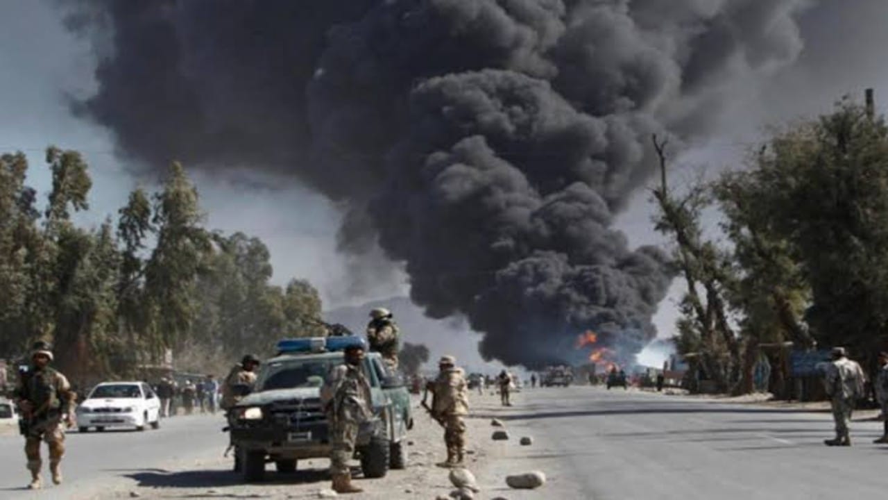 مقتل 5 وإصابة 30 في انفجار بأفغانستان