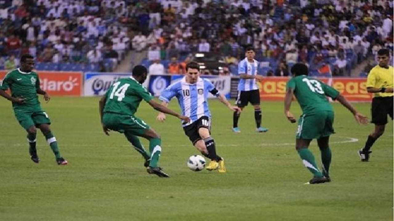 إلغاء المباراة الودية بين الأخضر والأرجنتين بعد قرعة كأس العالم