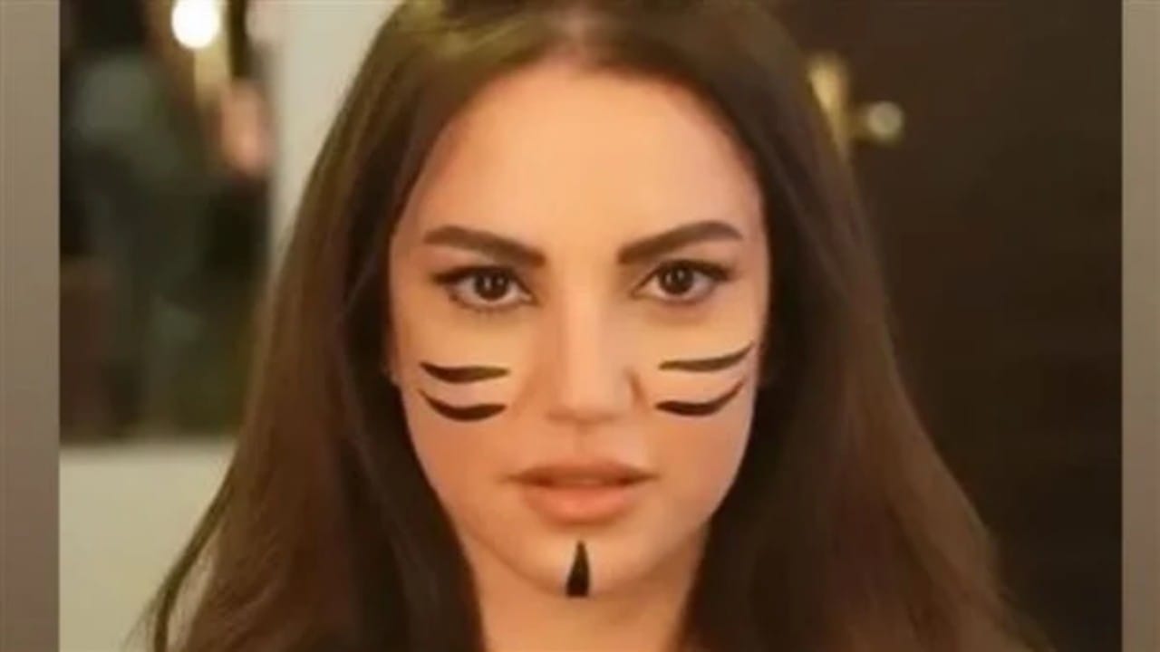 شاهد.. انهيار وبكاء درة أثناء مشاهدة ثعبان وتمساح رامز موفي ستار في بحيرة بالصحراء