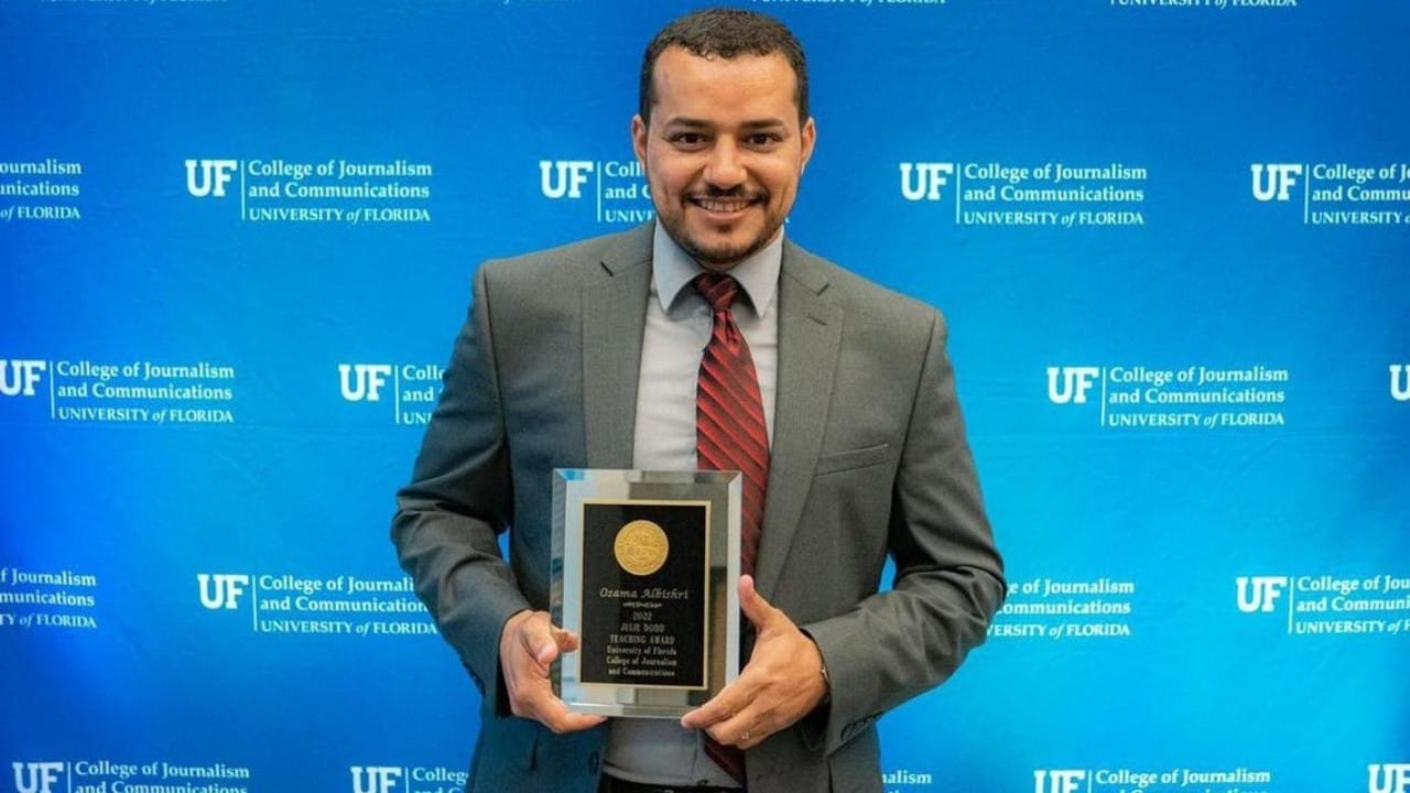 مبتعث يوضح كيف حصل على جائزة أفضل محاضر بجامعة فلوريدا