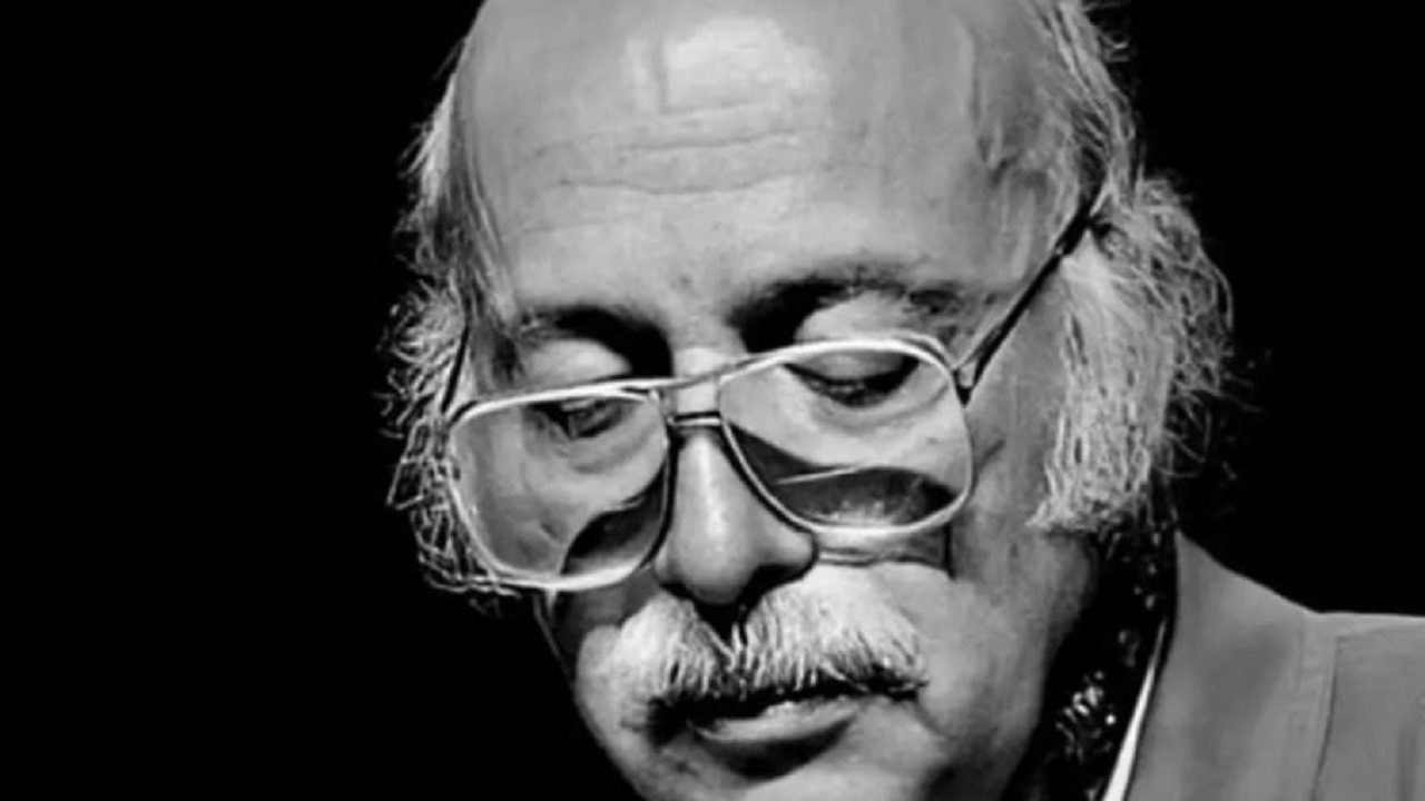 وفاة الشاعر العراقي مظفر النواب بعد صراع مع المرض