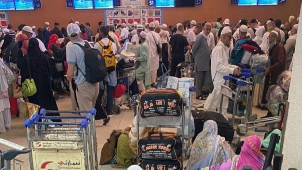 عقوبات تنتظر شركات العمرة المتسببة في تكدس مطار الملك عبدالعزيز