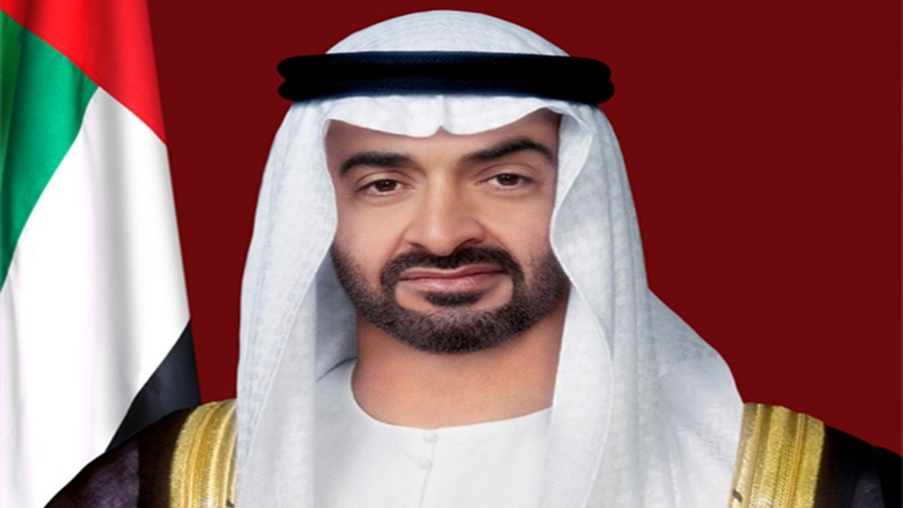‏محمد بن زايد يتقبل تعازي الحكام في الشيخ خليفة