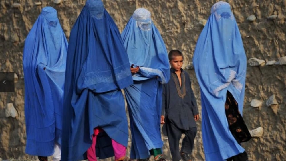 أمريكا تطالب أفغانستان باحترام حقوق النساء