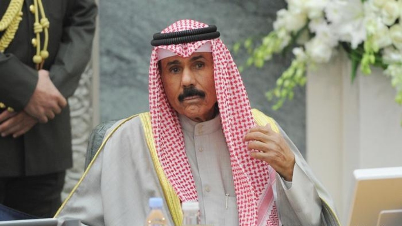 أمير الكويت يقرر قبول استقالة الحكومة
