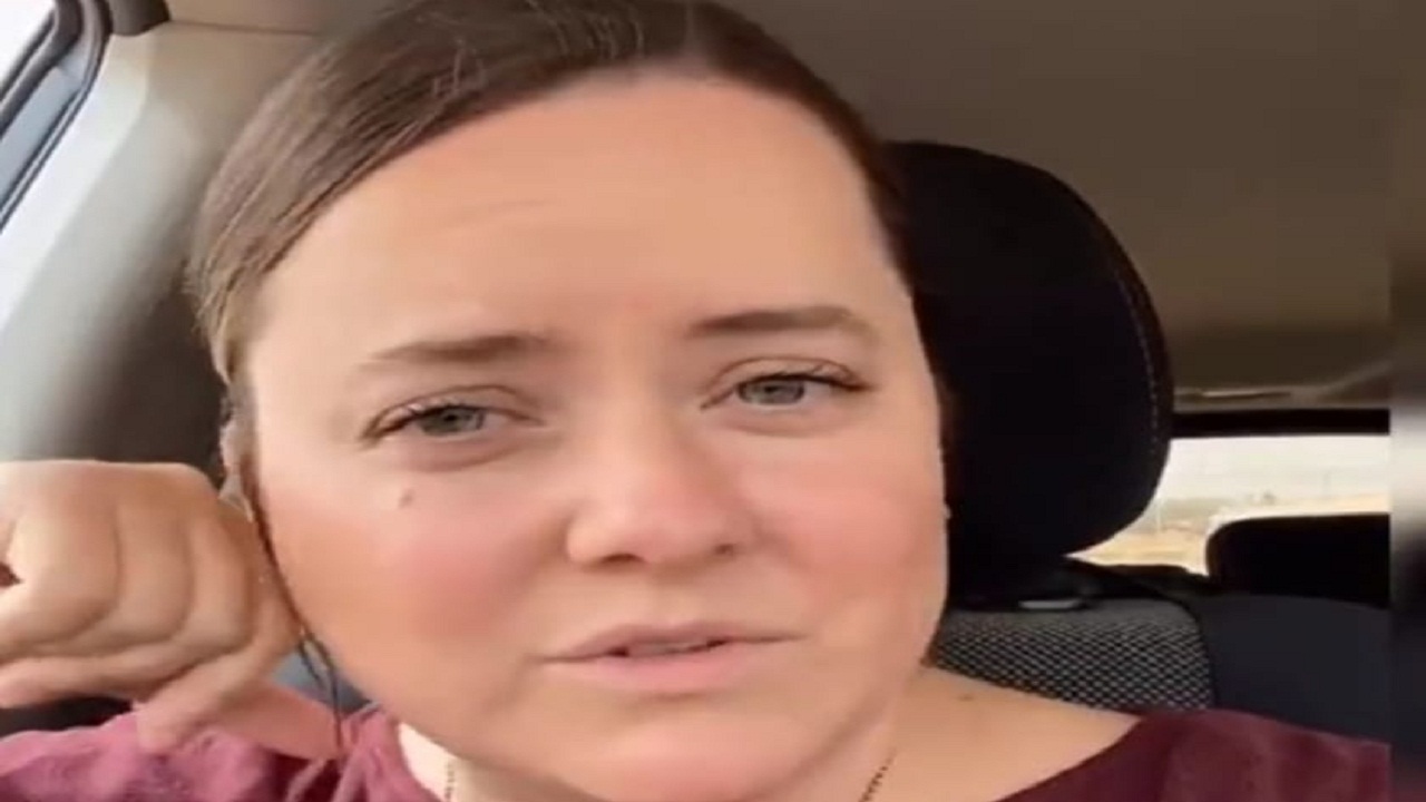 سيدة أمريكية: أشعر بالأمان في المملكة أكثر من أمريكا (فيديو)