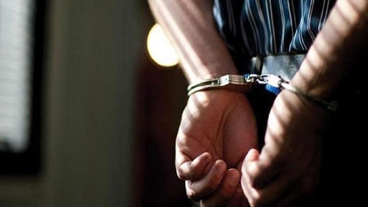 محاكمة عاجلة لشاب تعرض لفتاة بتلمحيات جنسية