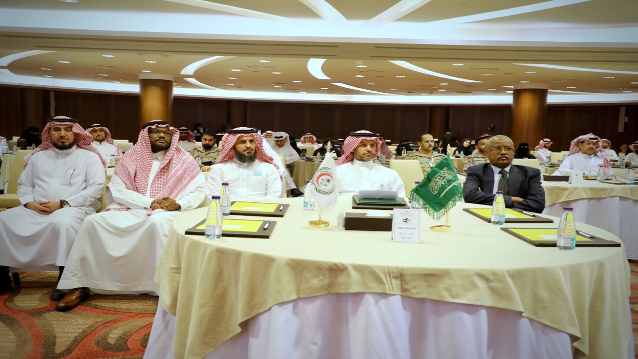 العويسى يفتتح دورة “مدخل في القانون الدولي الإنساني” بالمدينة الرقمية