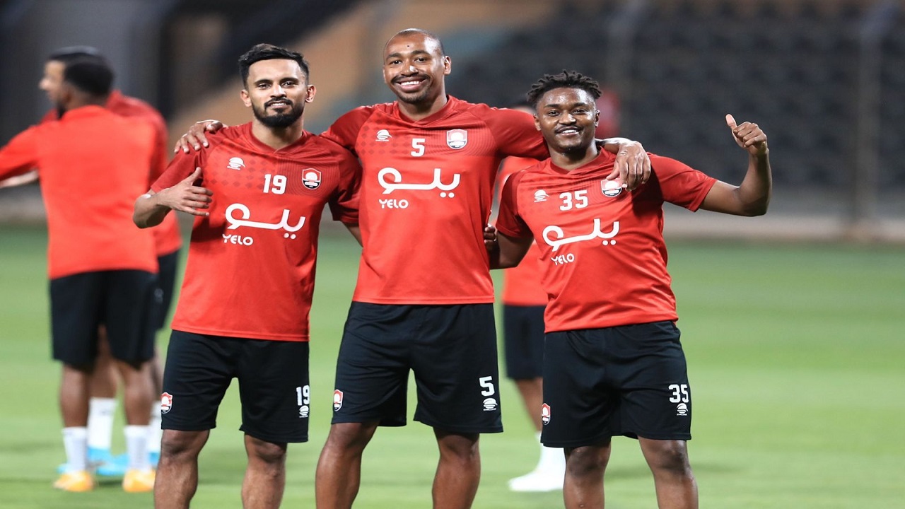 مكافآت مجزية تنتظر لاعبي الرائد