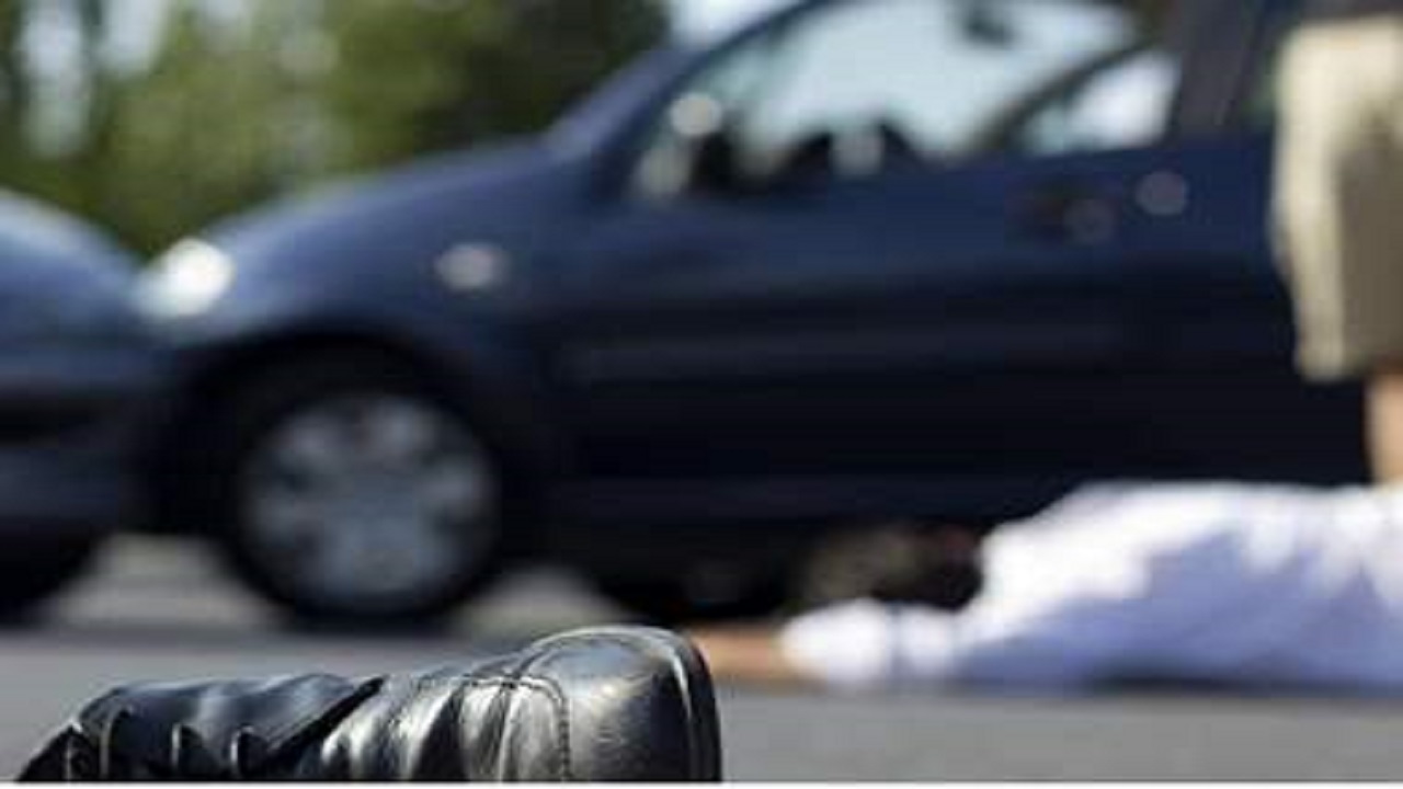 فتاة تدهس خطيبها بعد مشاهدته مع امرأة أخرى!