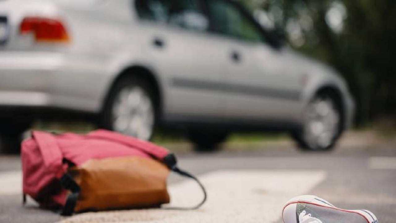 يوم حزين على مصر.. شاب يدهس فتاة بسيارته