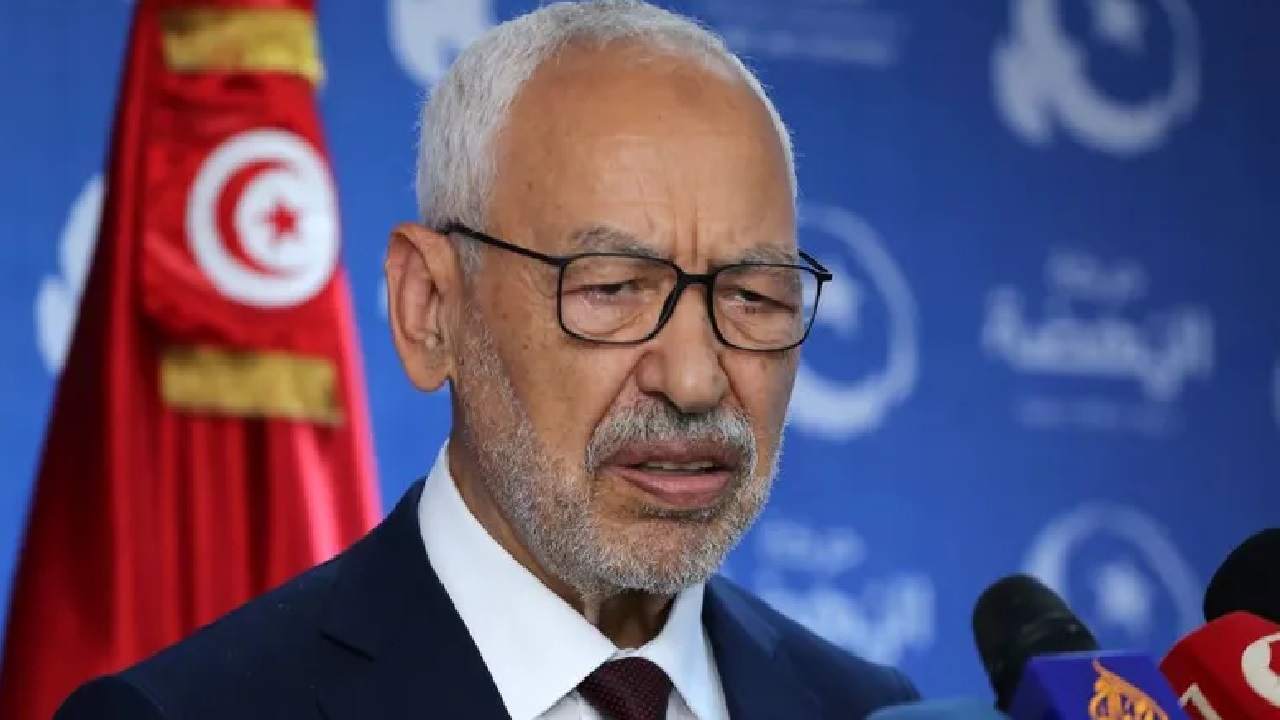 حظر سفر زعيم حزب النهضة الإخواني في تونس