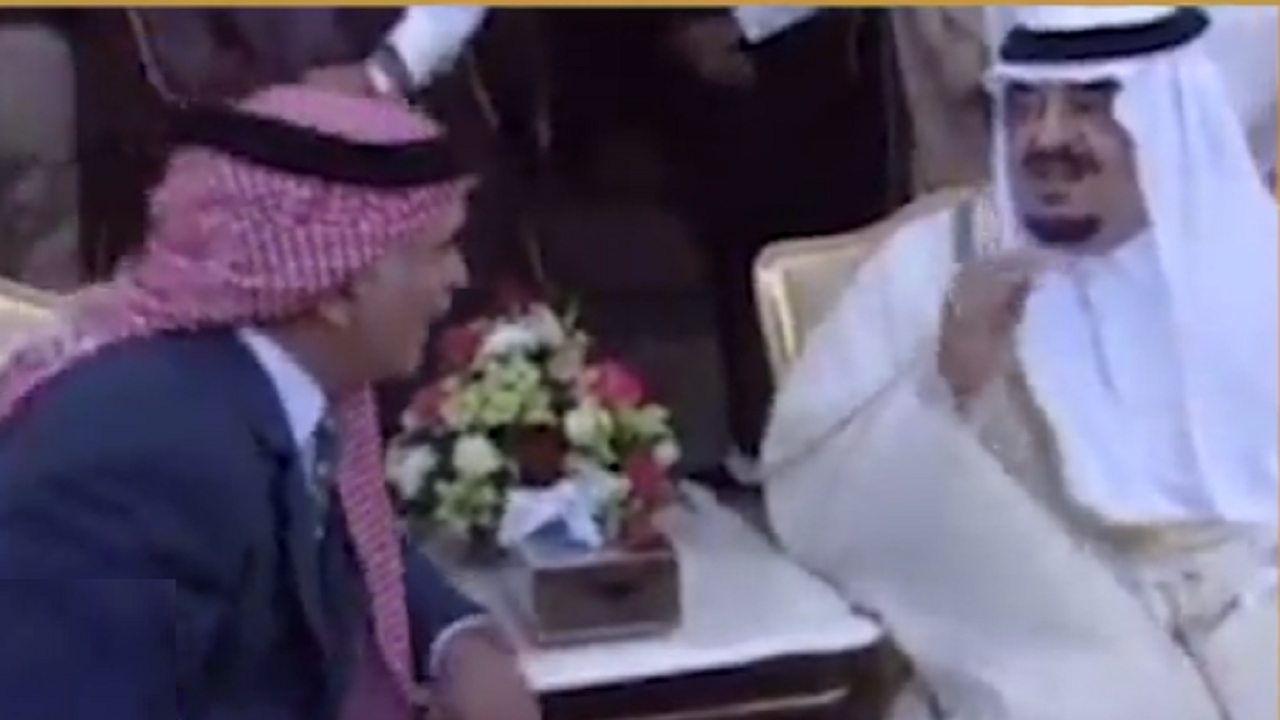 بالفيديو.. استقبال الملك فهد لملك الأردن في الرياض عام 1995م