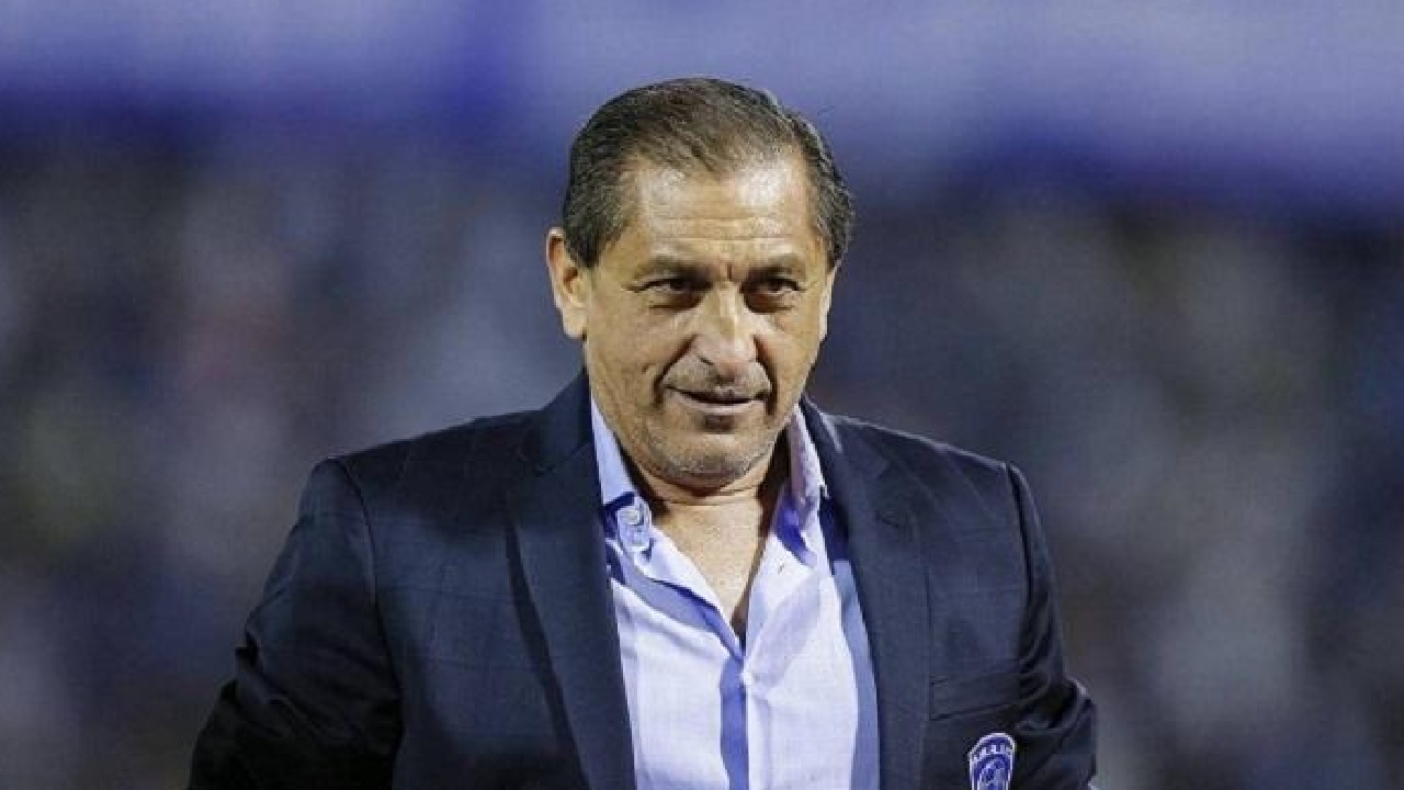 مفاوضات في الرياض لتجديد عقد “دياز” مع الهلال