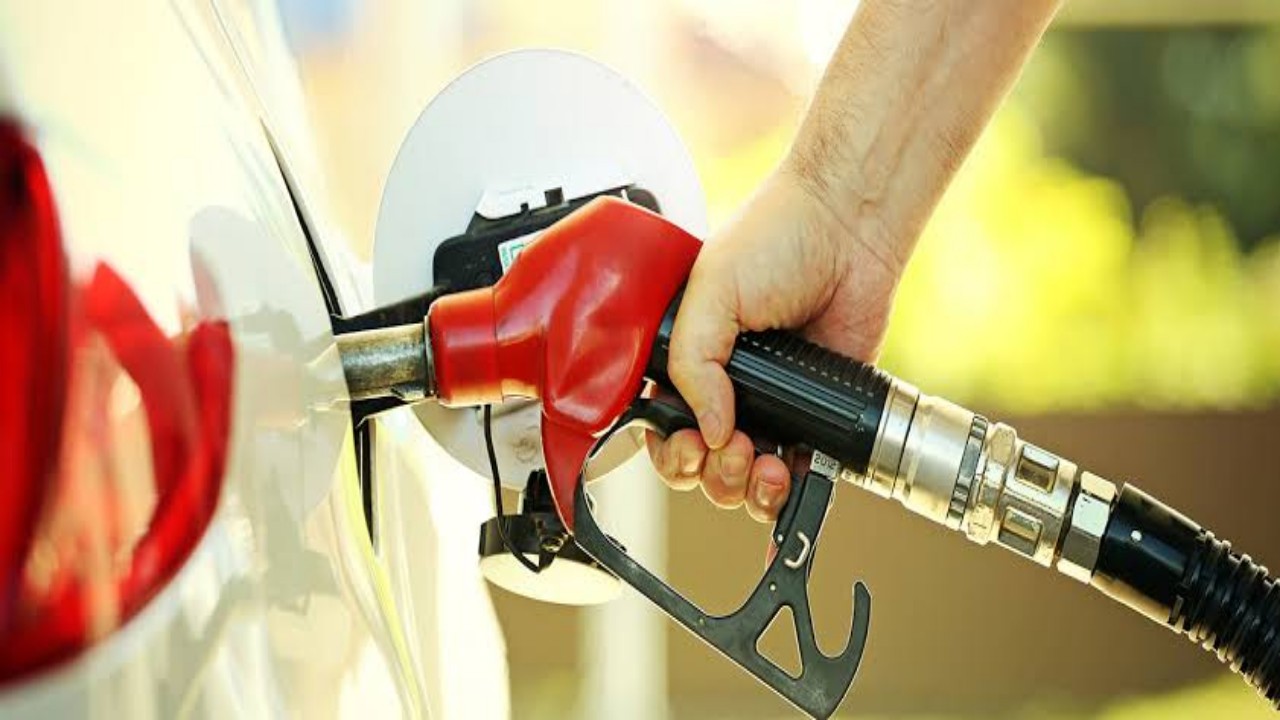 ارتفاع أسعار البنزين والديزل في الإمارات إلى أعلى مستوياتها