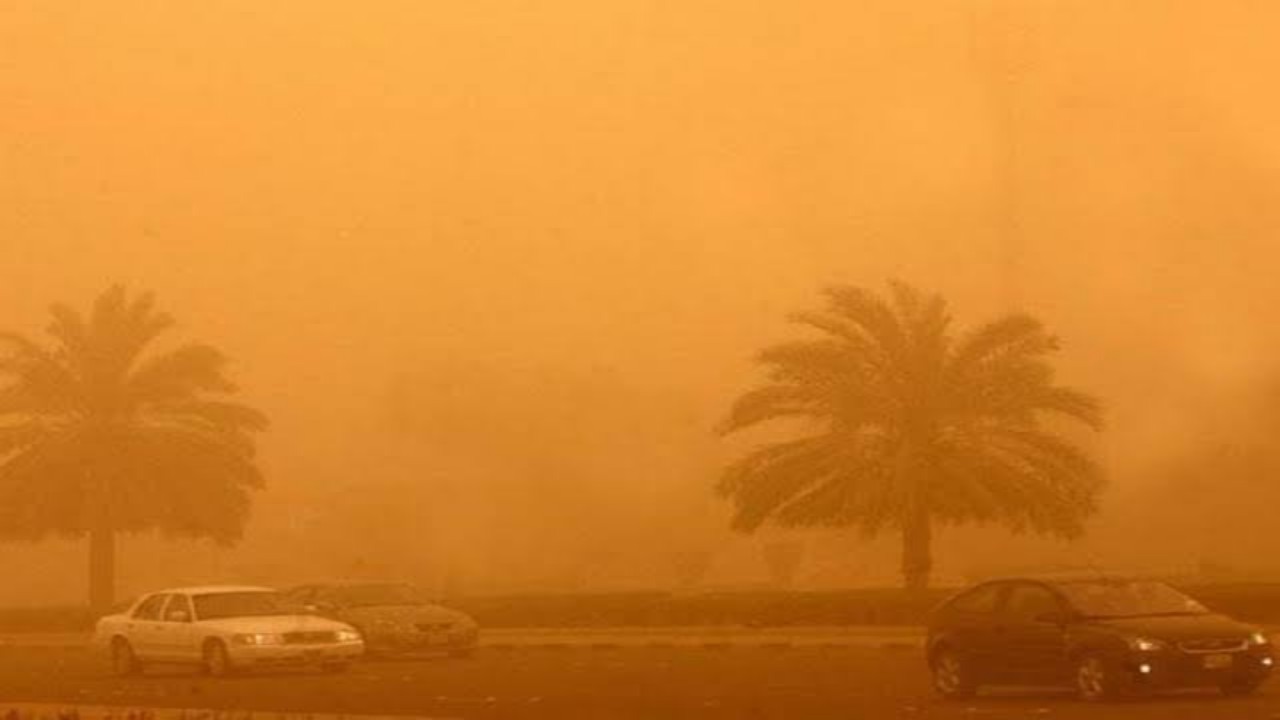 عاصفة ترابية جديدة تضرب العراق وتوقف مطار بغداد
