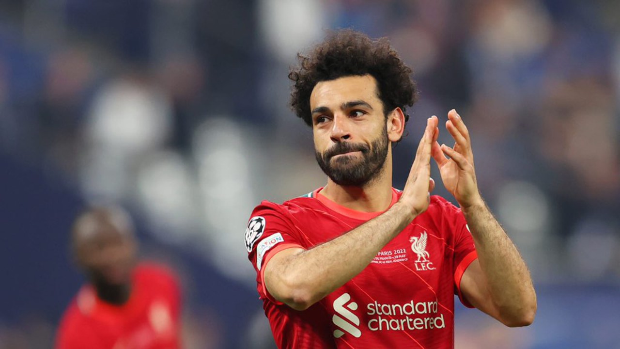 ليفربول يمدد عقد “صلاح” لفترة طويلة مع النادي