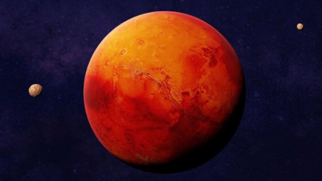 المريخ يلمع ويزين السماء طوال شهر يوليو