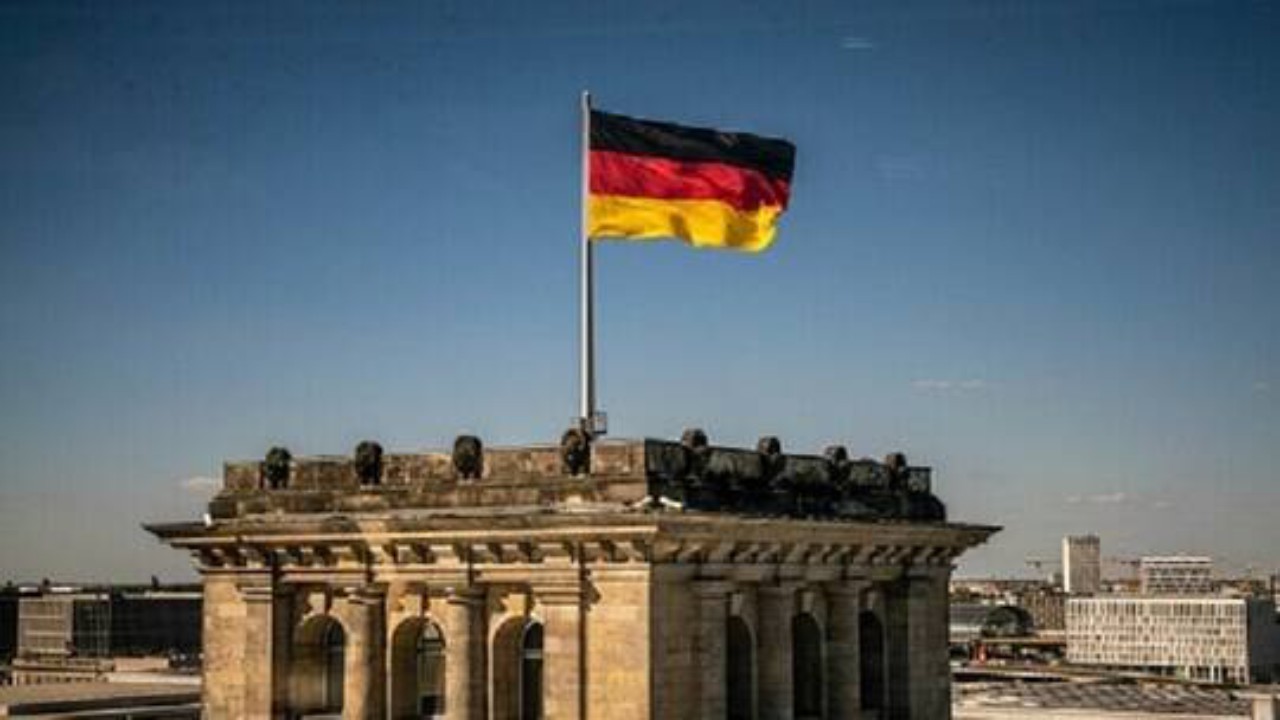 توقعات بفقدان ألمانيا دور القيادة في الاتحاد الأوروبي