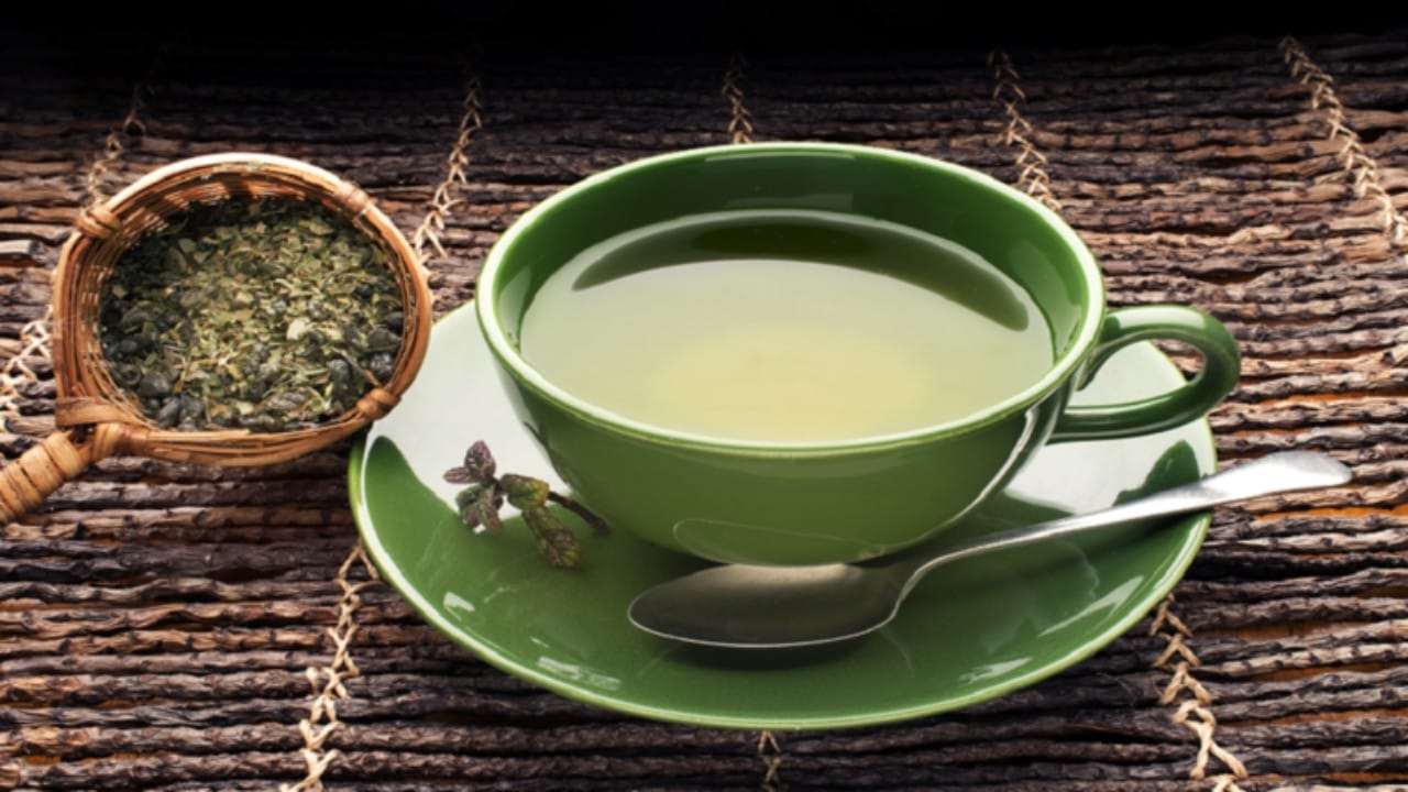 مختص: الشاي يساعد على الهضم لاحتوائه على الفلافونويد