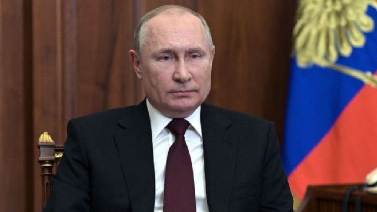 بوتين يستفز كييف ويقرر تسهيل منح الجنسية الروسية لجميع الأوكرانيين