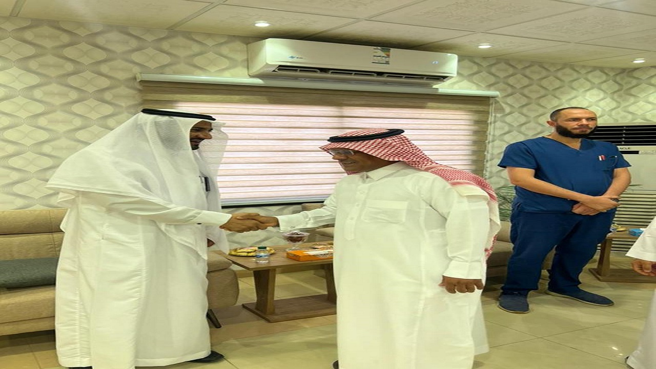 مكتب وزارة البيئة والمياه والزراعة يعايد منسوبية