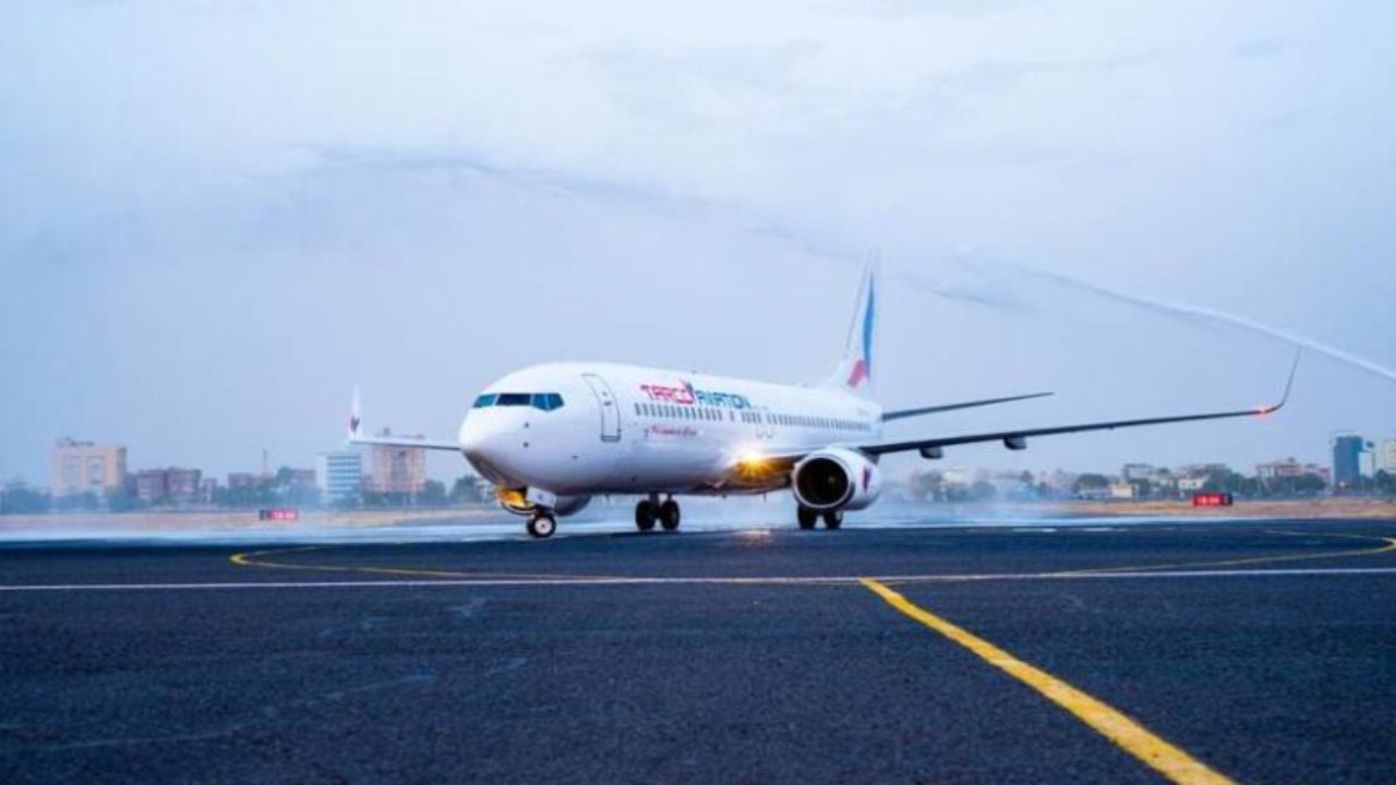 السودان.. النيابة تأمر بالقبض على مدير شركة الطيران