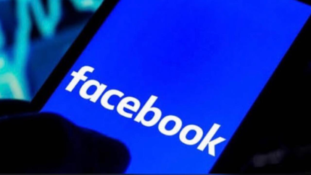 فيسبوك يتوصل لتسوية قضائية بشأن فضيحة &#8220;كامبريدج أناليتيكا&#8221;