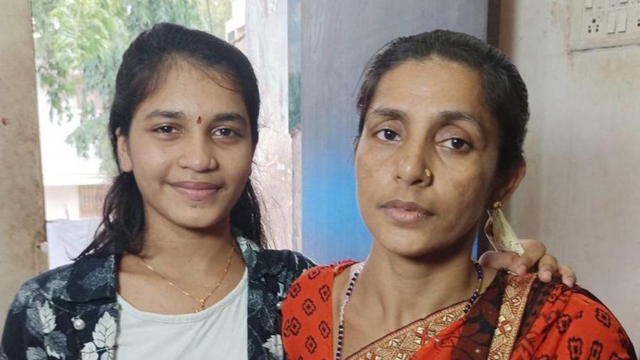 عودة فتاة هندية إلى عائلتها بعد 9 سنوات من اختطافها