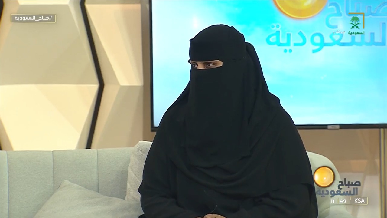 بالفيديو .. شيف سعودية تتحول من معلمة روضة لصاحبة مشروع “بيتزا” للأطفال