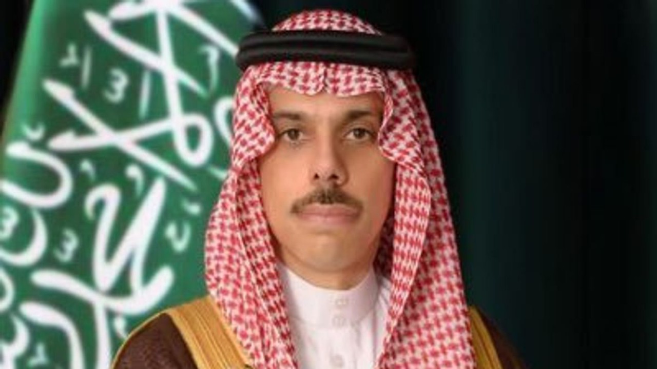 الأمير فيصل بن فرحان يجري اتصالاً هاتفياً بوزير خارجية العراق