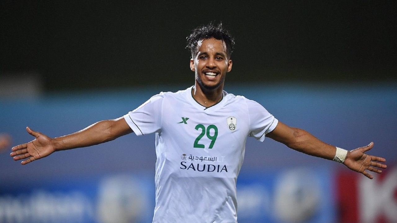 عبد الرحمن غريب يرغب في مغادرة الأهلي.. والهلال خيارًا أول