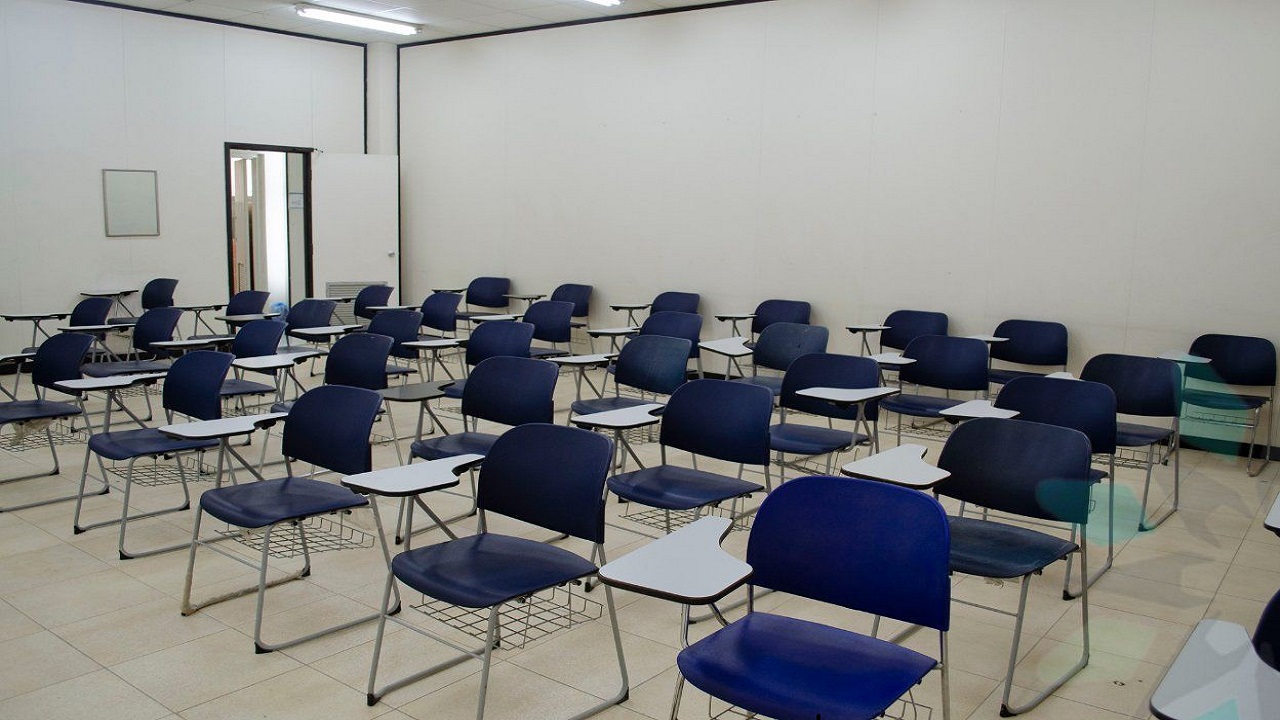 الكلية التقنية للبنات بالرياض تقيم برنامج تهيئة المستجدات