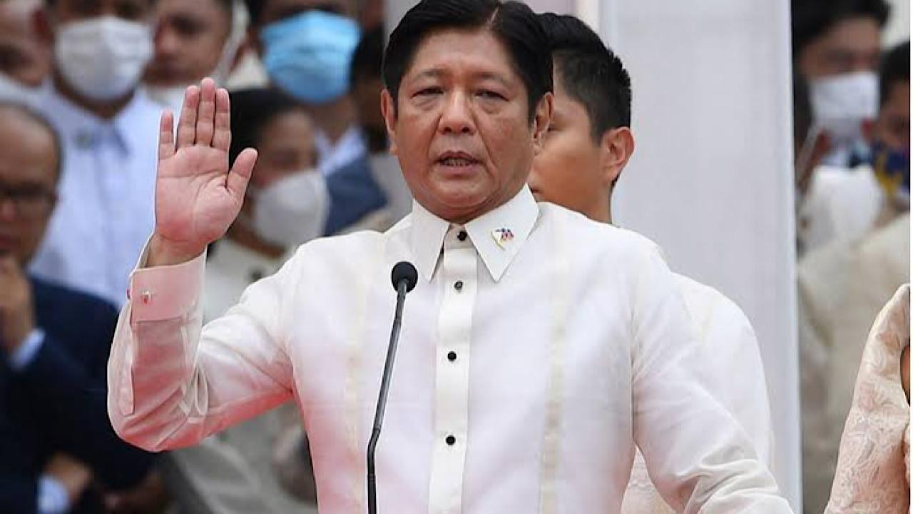 رئيس الفلبين يسعى للتوصل لاتفاق مع بكين بشأن نفط بحر الصين الجنوبي