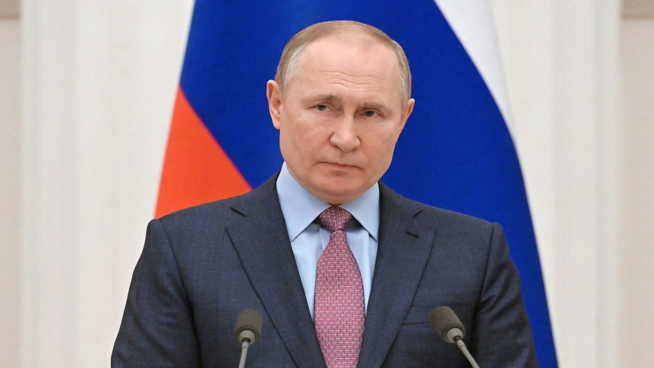 “بوتين” يهدد الغرب بأسلحة الدمار الشامل