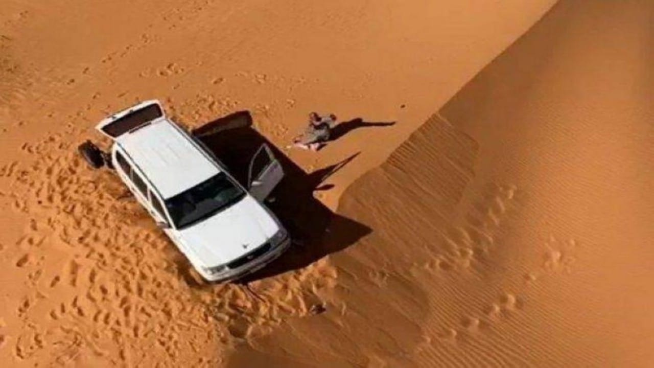 العثور على مفقود عفيف متوفى بجانب سيارته في منطقة صحراوية