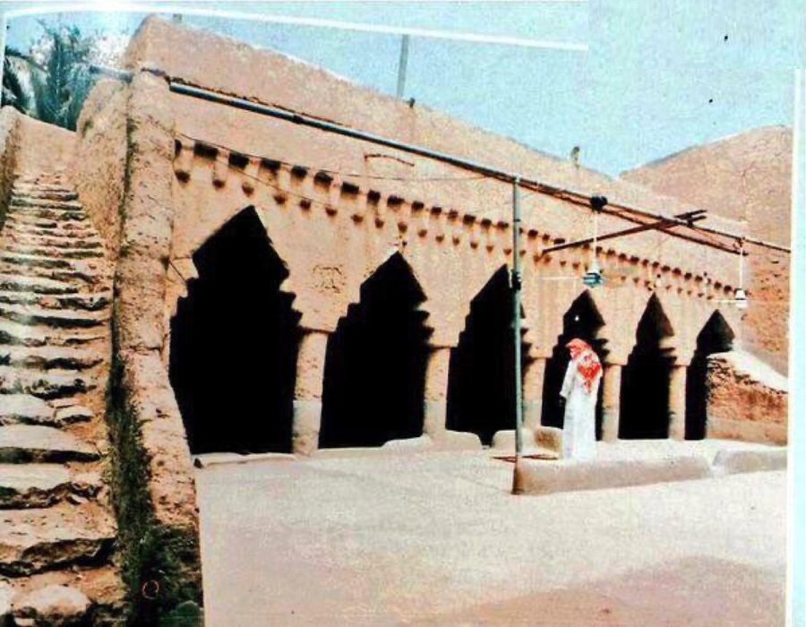 مسجد المنيزلة سنة 1394 هـ
