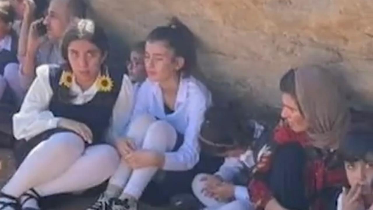 بالفيديو.. هلع بين التلاميذ بالعراق لحظة القصف الإيراني