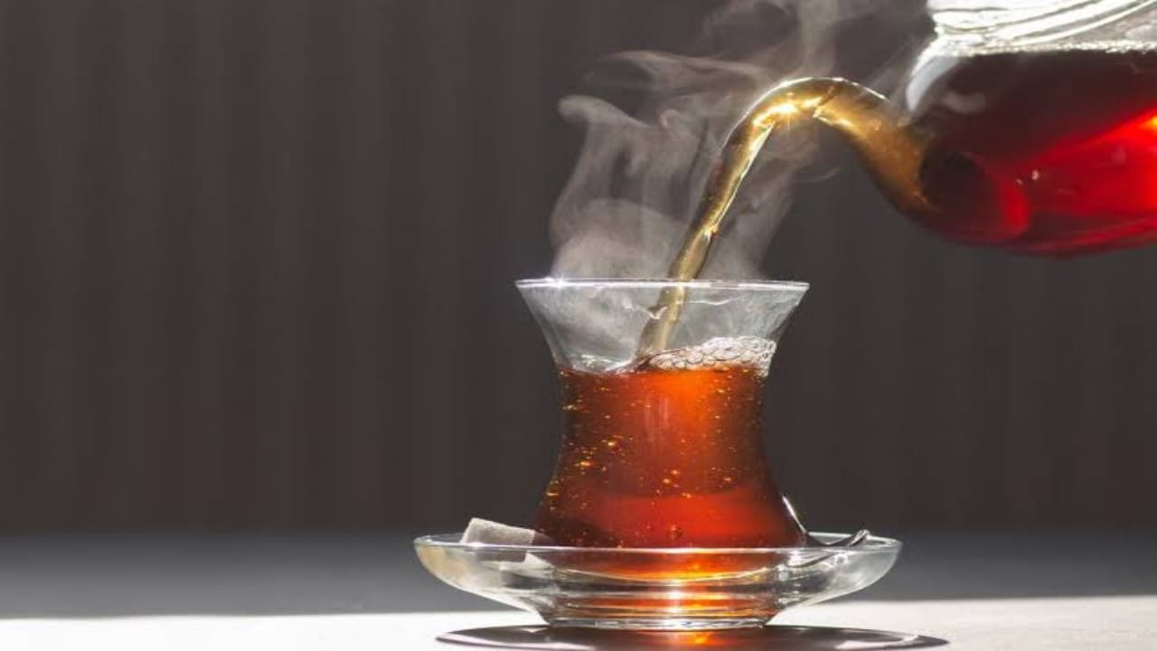 الشاي يساعد في زيادة الحيوانات المنوية وتحسين الصحة الإنجابية للذكور 
