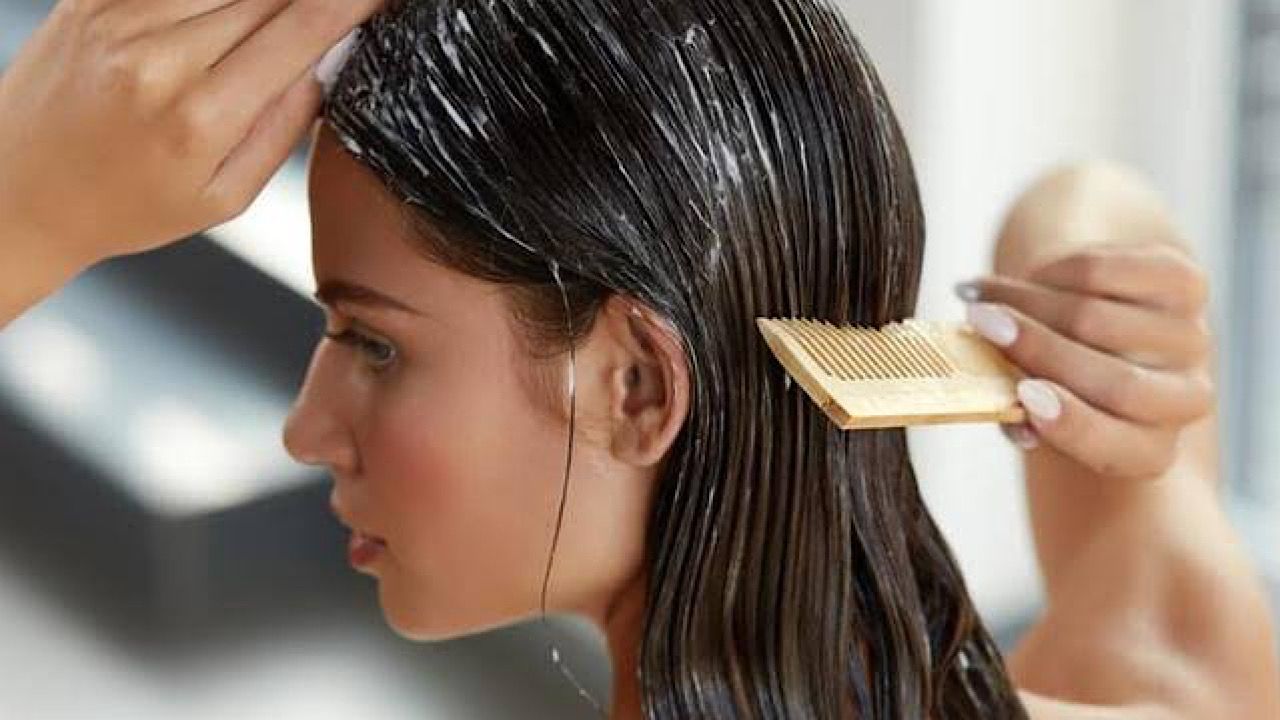 “دراسة” تحذر من منتجات تنعيم الشعر لأنها تسبب السرطان
