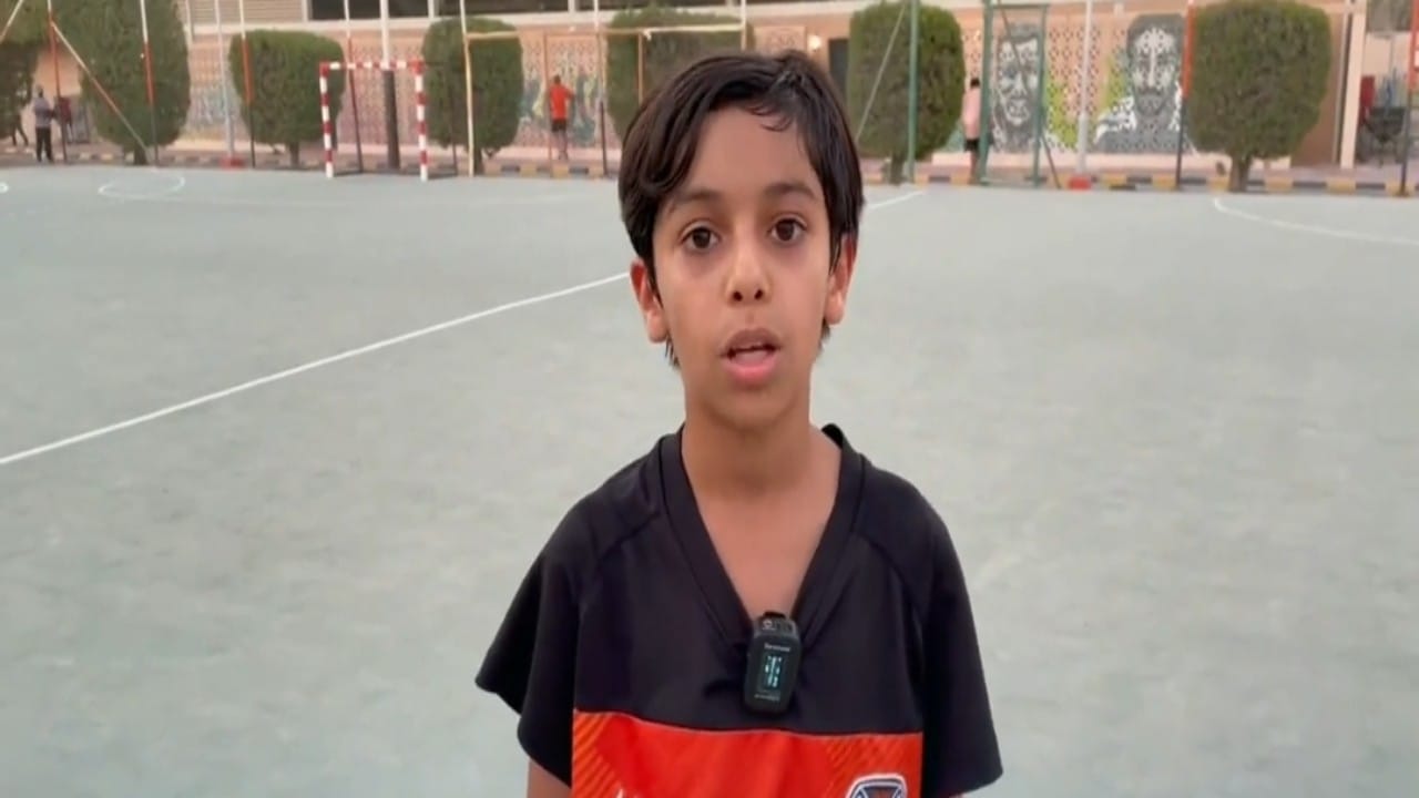 بالفيديو.. طفل سعودي يتفوق في ألعاب القوى بسن 12 عامًا