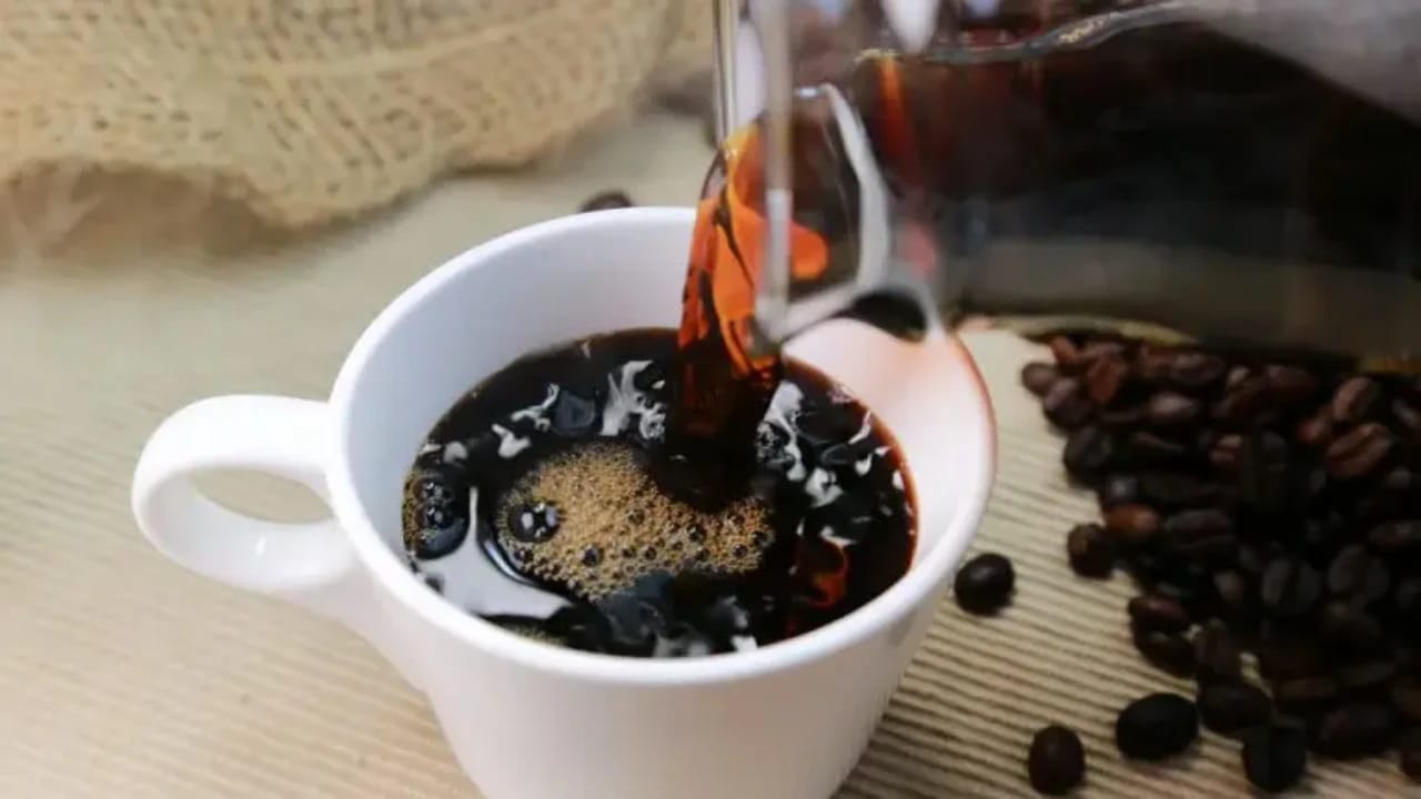 “الذيابي”: القهوة السوداء مفيدة للمصابين بدهون الكبد