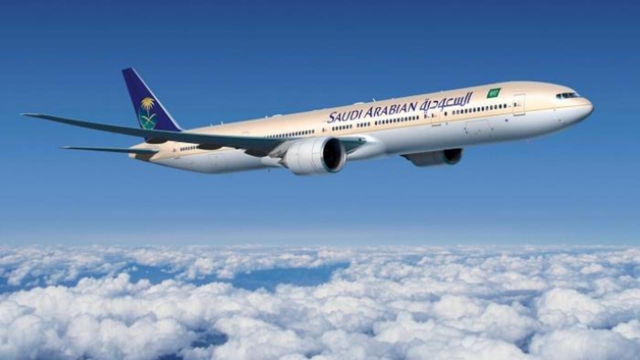 شركة الخطوط الجوية السعودية تفتح باب التوظيف للانضمام إلى طاقم الخدمة