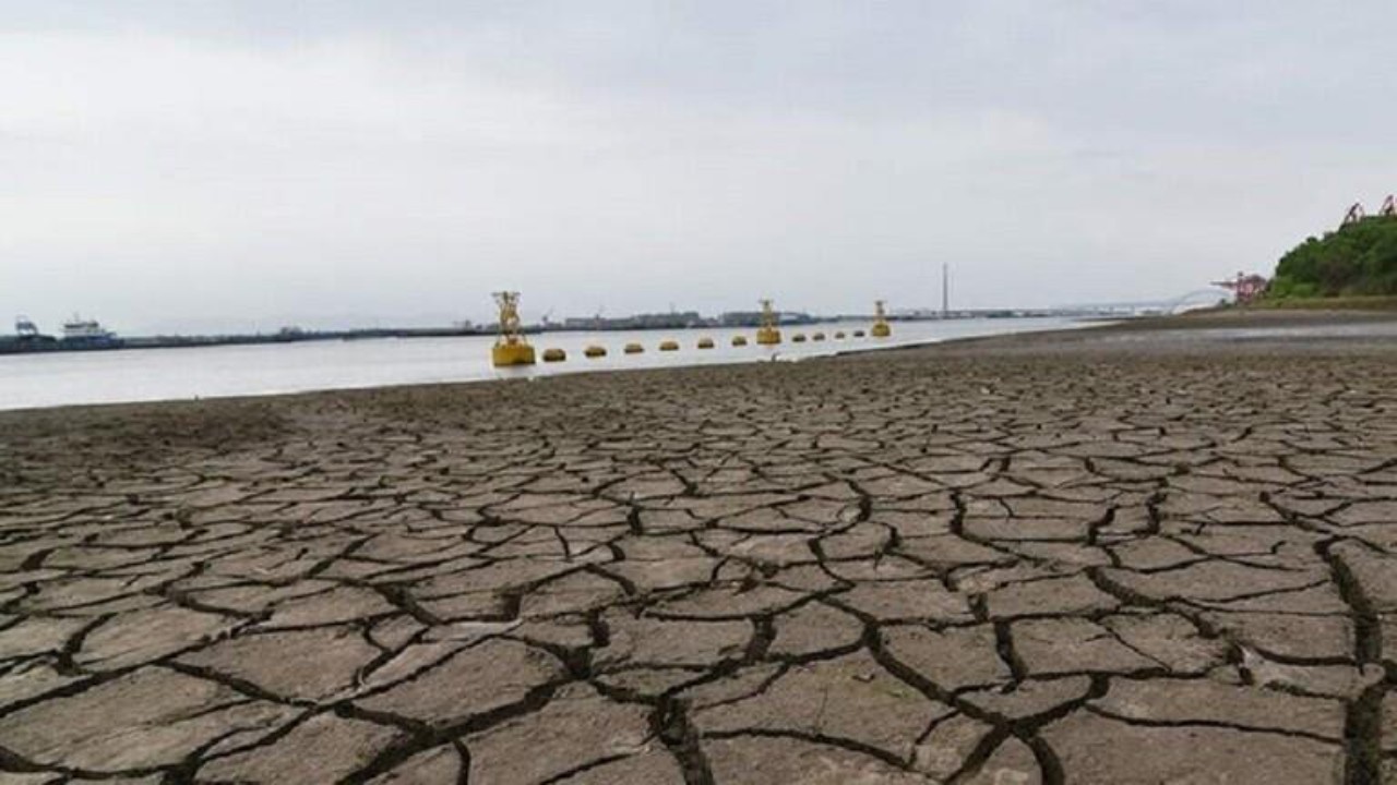 باحثون : الجفاف الحالي يحدث كل 20 عاماً بدلاً عن 400 قبل الاحتباس الحراري
