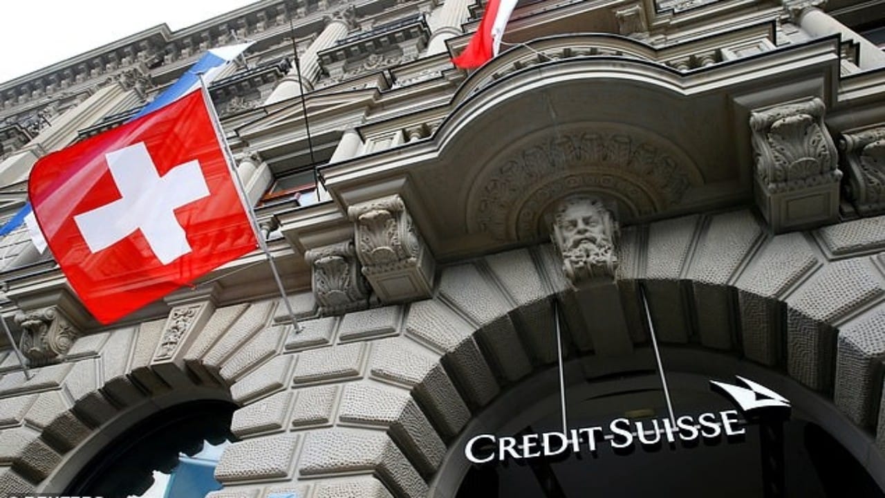 بداية الانهيار العالمي بعد دعاوى الإفلاس ضد “Credit Suisse” و”Deutsche Bank”